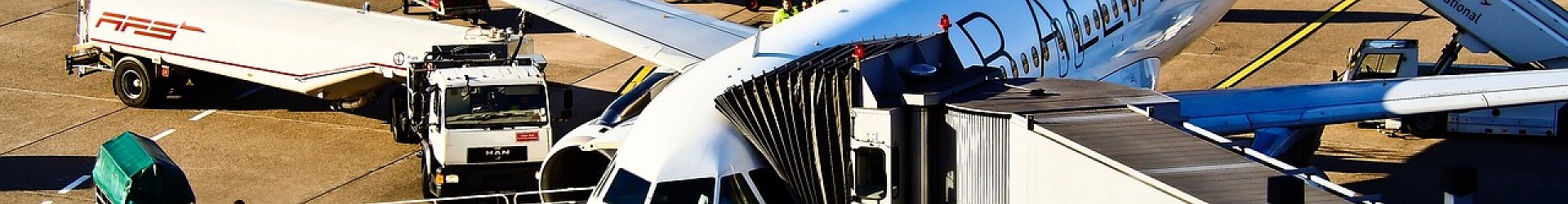 Best Airport Parking FAQ page for JFK Airport parking, shuttle service, and luggage assistance